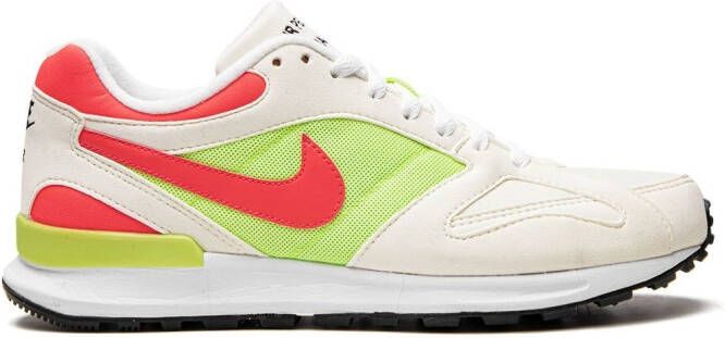 Nike Air Pegasus low-top sneakers Beige