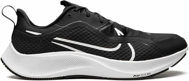 Nike Air Zoom Pegasus 37 Shield sneakers Zwart