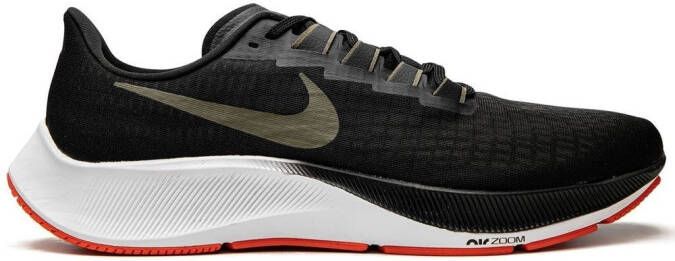 Nike Air Zoom Pegasus 38 low-top sneakers Zwart