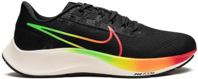 Nike Air Zoom Pegasus 38 sneakers Zwart