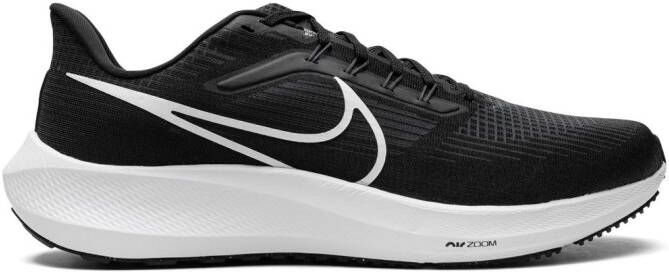 Nike "Air Zoom Pegasus 39 Black White sneakers" Zwart