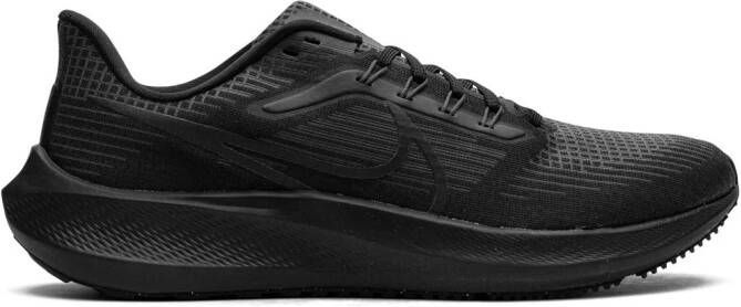 Nike "Air Max Flyknit Racer Black White sneakers" Zwart
