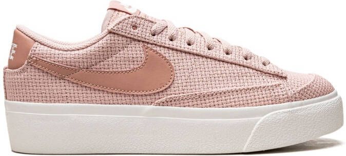 Nike Blazer Low Platform sneakers Roze