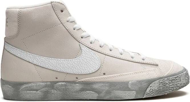 Nike "Blazer Mid '77 EMB Summit White sneakers" Wit