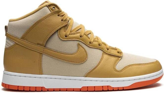 Nike "x Fly Streetwear SB Dunk Low Gardenia sneakers" Wit