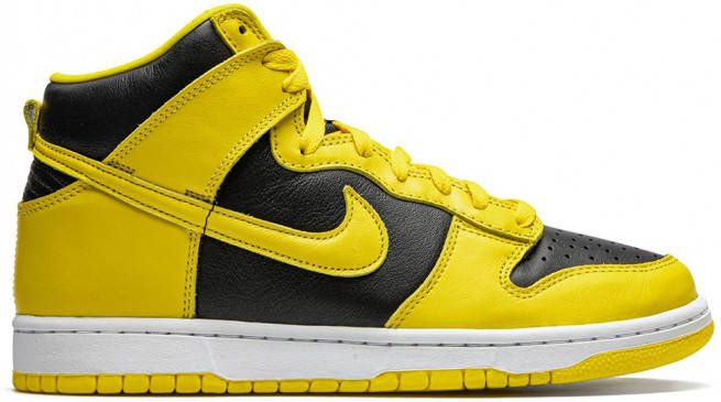 Nike "Dunk High SP Varsity Maize sneakers" Geel