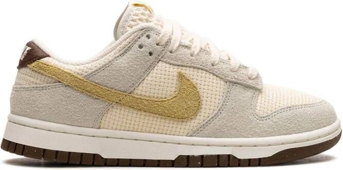 Nike Dunk Low "Coconut Milk" sneakers Beige