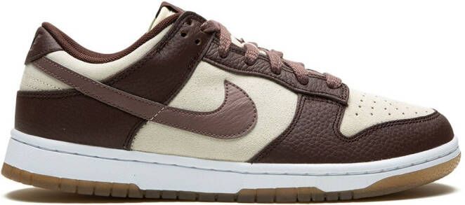 Nike "Dunk Low Coconut Milk sneakers" Bruin