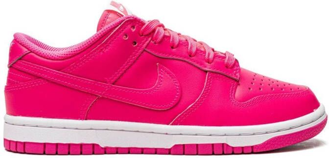 Nike "Dunk Low Hot Pink sneakers " Roze