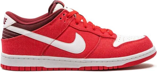 Nike "Dunk Low Hyper Red sneakers" Rood