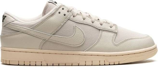 Nike "Dunk Low Light Orewood Brown sneakers" Beige