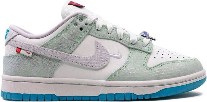 Nike Dunk Low LX "Year of the Dragon 2024" sneakers Groen