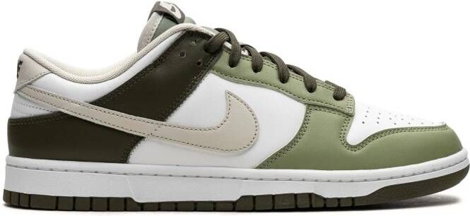 Nike "Dunk Low Oil Green sneakers" Groen