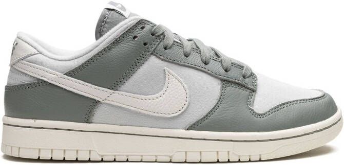 Nike Dunk Low "Fleece Pack Burgundy Crush" sneakers Zwart