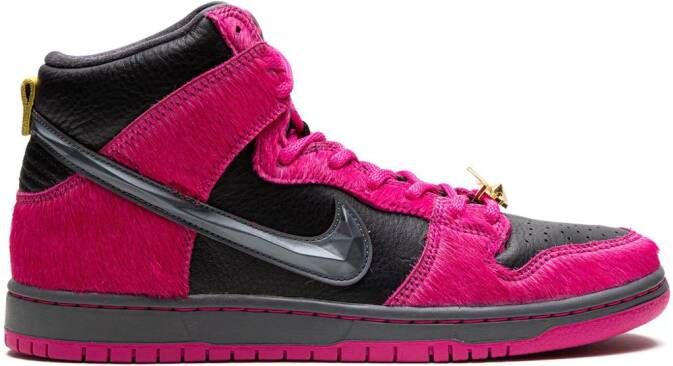 Nike "Dunk Low Run The Jewels sneakers" Roze