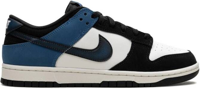 Nike "Dunk Low Shashiko Industrial Blue sneakers" Wit