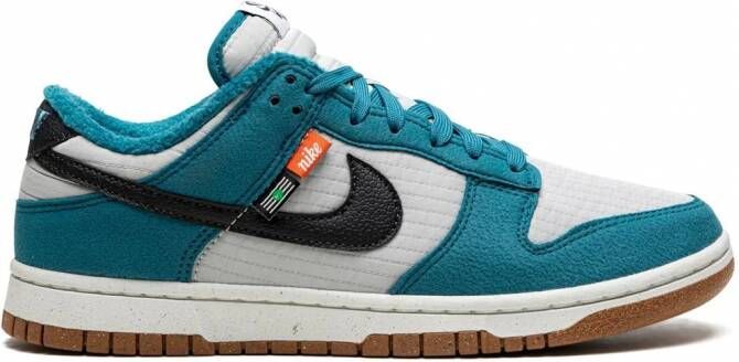 Nike Zoom Blazer Premium SB mid-top sneakers Grijs
