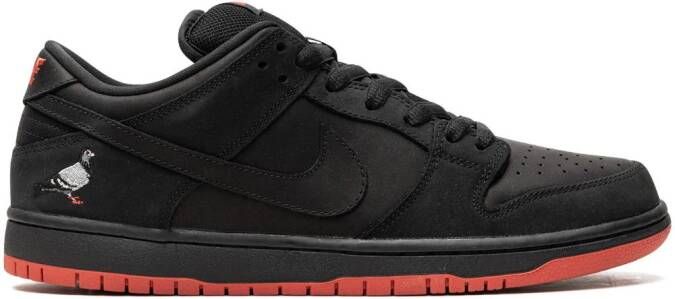 Nike Dunk Low TRD "Black Pigeon (Laser)" sneakers Zwart