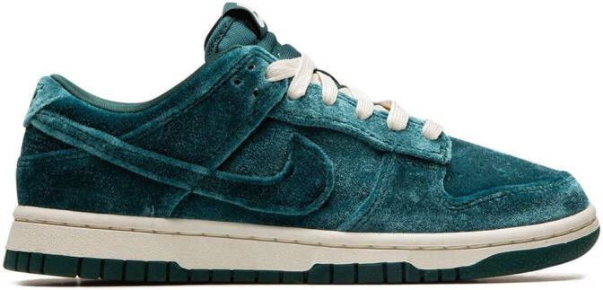 Nike "Dunk Velvet Teal low-top sneakers " Groen