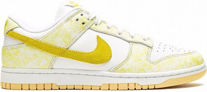 Nike "Dunk Low Yellow Strike sneakers" Wit