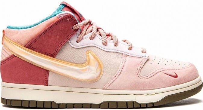 Nike x Social Status Dunk Mid sneakers Roze