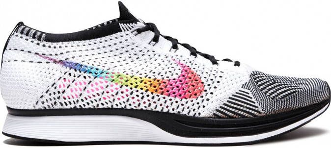 Nike Flyknit Racer Betrue sneakers Wit