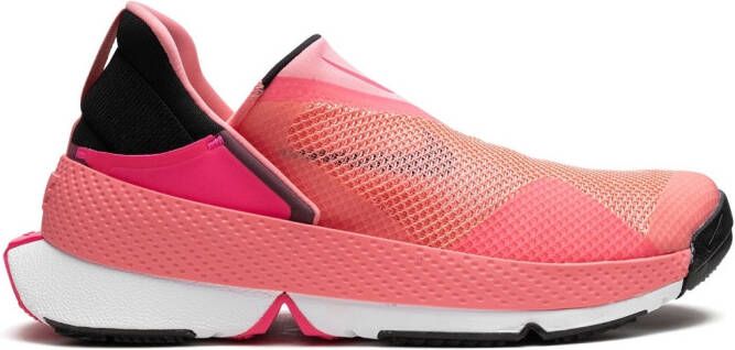 Nike "Go FlyEase Pink Gaze sneakers" Roze