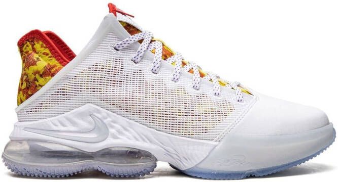 Nike LeBron XIX Low "Magic Fruity Pebbles" sneakers Wit