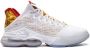 Nike LeBron 19 Low sneakers Wit - Thumbnail 1