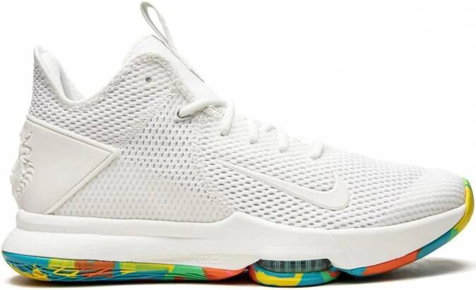 Nike Lebron Witness 4 sneakers