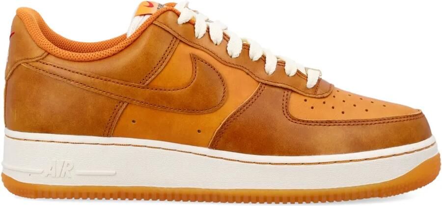 Nike Air Force 1 '07 LV8 sneakers Oranje