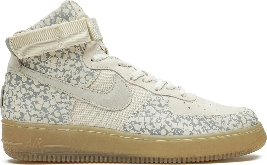 Nike Air Force 1 high-top sneakers Beige