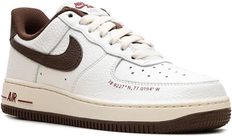 Nike Air Force 1 Low "Howard University Sail Bison Dragon Red" sneakers Wit - Foto 2