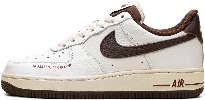 Nike Air Force 1 Low "Howard University Sail Bison Dragon Red" sneakers Wit - Foto 4