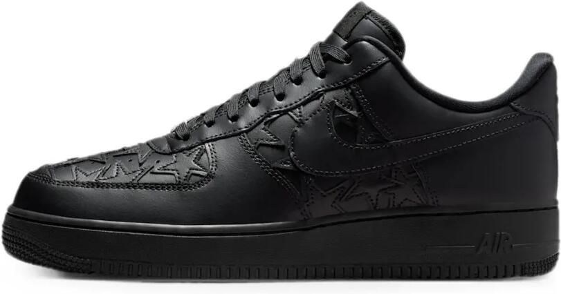 Nike Air Force 1 Low LV8 sneakers met ster-reliëf Zwart