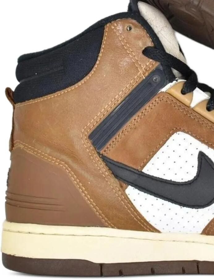Nike Air Force 2 'Escape' geperforeerde sneakers Bruin - Foto 2