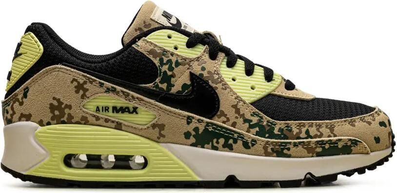Nike Air Max 90 Premium sneakers met camouflageprint Beige