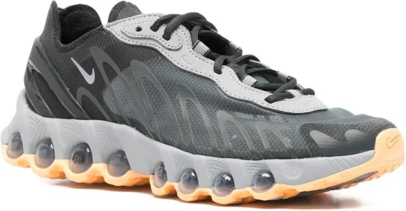 Nike Air Max Dn8 sneakers met logodetail Zwart