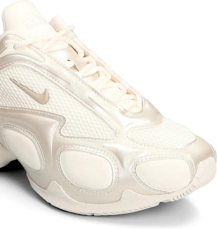 Nike Air Max Muse sneakers met mesh vlak Wit
