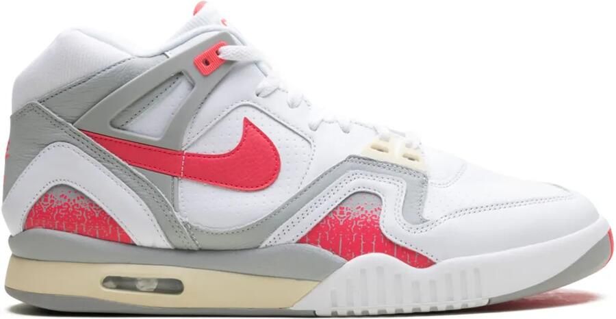 Nike Air Tech Challenge II "White Racer Pink Light Smoke Grey Coconut Milk" sneakers Wit