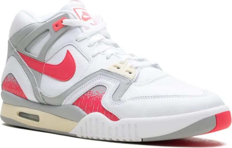 Nike Air Tech Challenge II "White Racer Pink Light Smoke Grey Coconut Milk" sneakers Wit - Foto 2