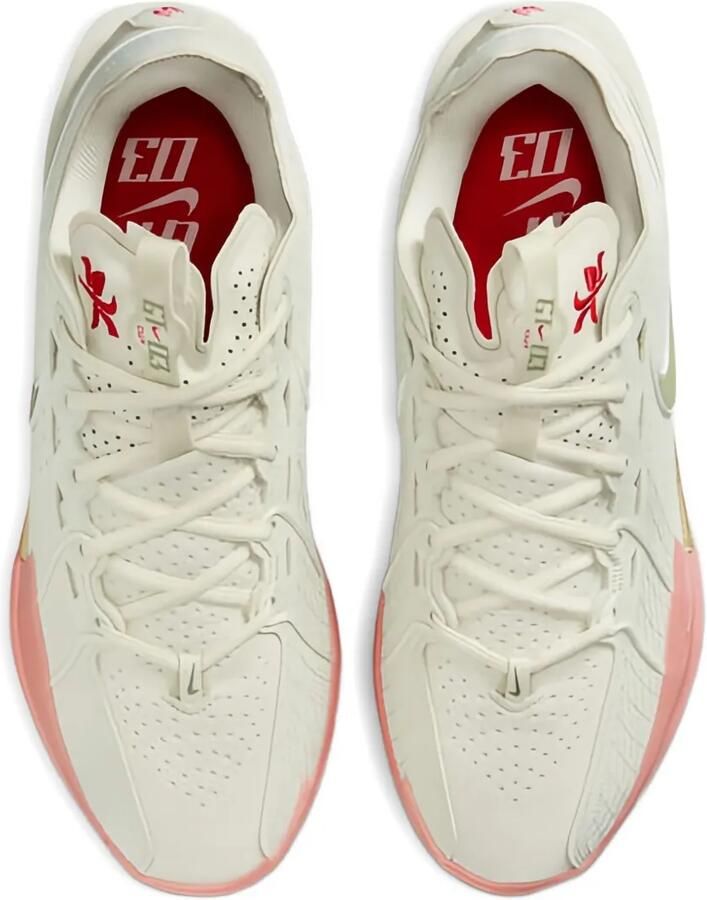 Nike Air Zoom GT Cut 3 "Our Holiday Sea Glass Oil Green Metallic Gold University Red Light Wild Mango Sail" sneakers Groen - Foto 2