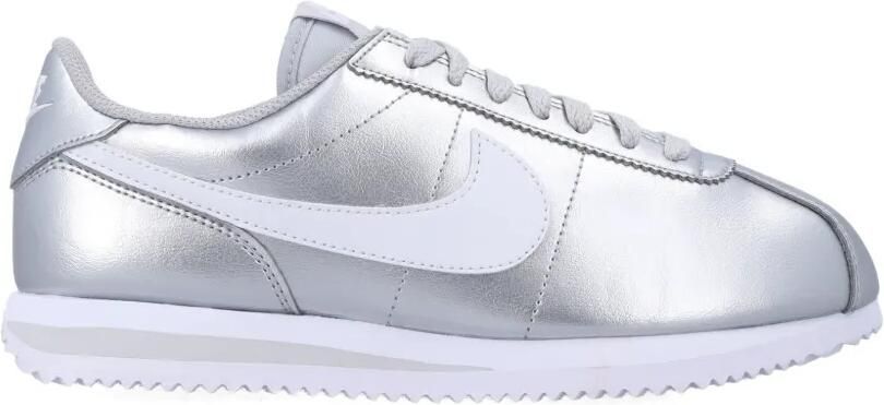 Nike Cortez metallic sneakers Zilver