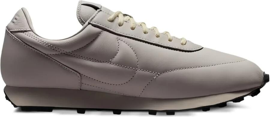 Nike Air Force 1 Low Protro sneakers met veters Beige