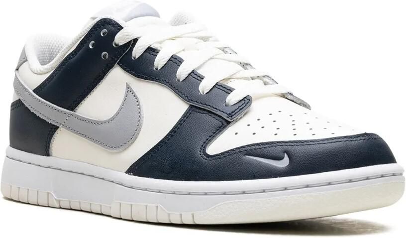 Nike Dunk Low "Armory Navy" sneakers Grijs - Foto 2