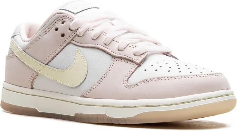 Nike Dunk Low "Light Soft Pink" sneakers Roze - Foto 2
