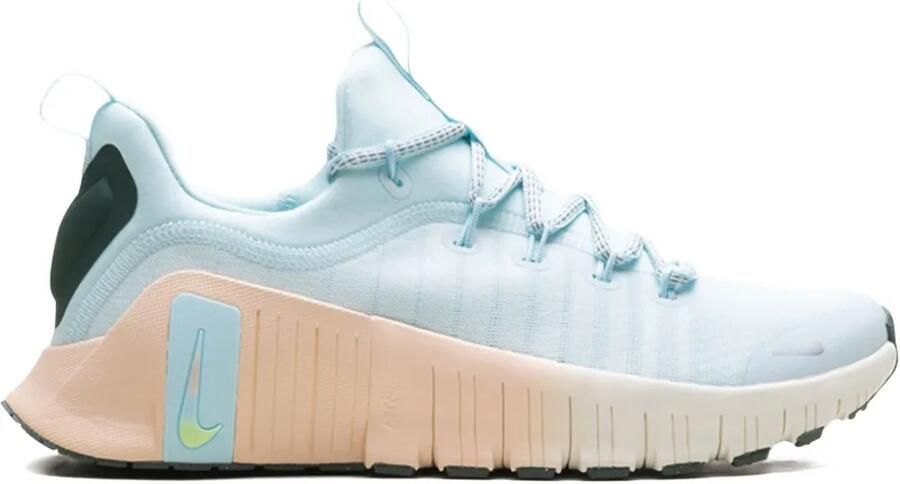 Nike Free Metcon 6 Premium "Glacier Blue Washed Coral Vintage Green Metallic Silver" sneakers Blauw