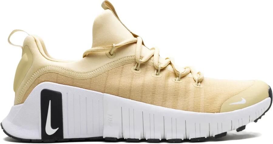Nike Free Metcon 6 "Vegas Gold Black White" sneakers Geel