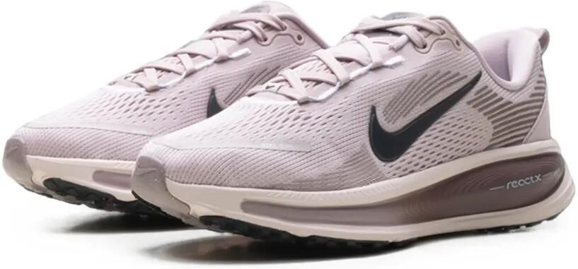Nike Kids Vomero 18 low-top hardloopsneakers Roze