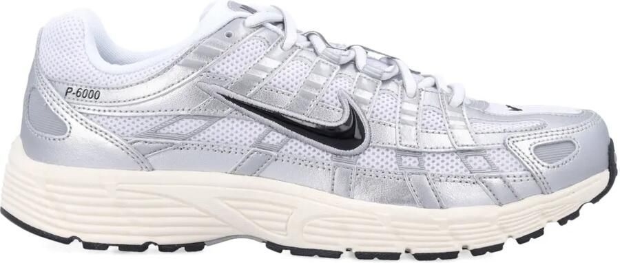 Nike P-6000 sneakers met mesh vlakken Zilver